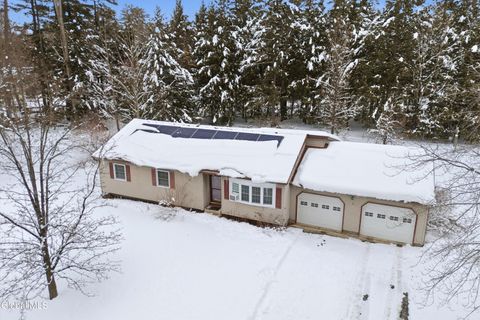 17 Echo Lane Warrensburg NY 12885