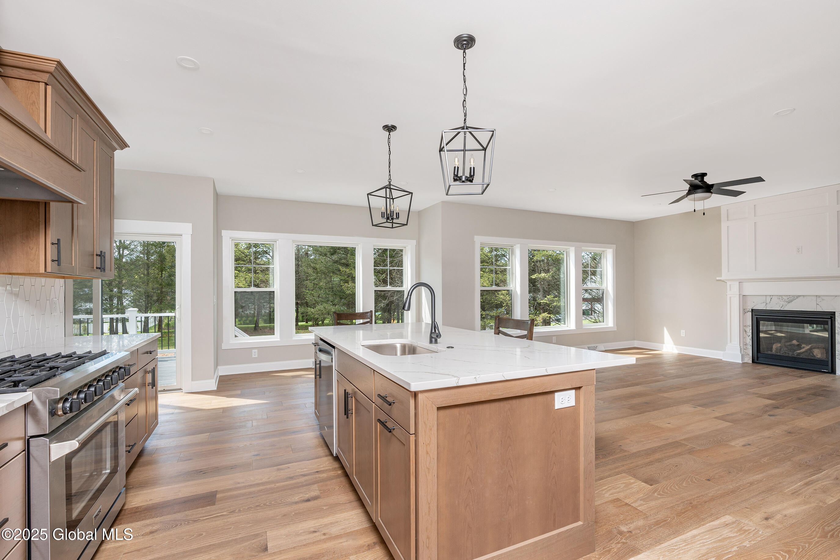 225 Pinewood Drive, Guilderland, New York image 35