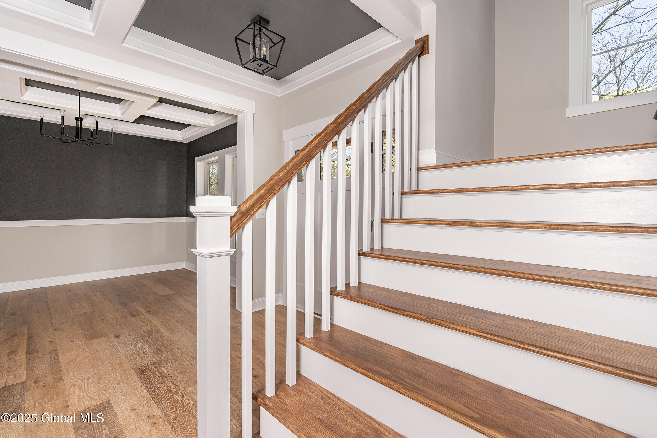 225 Pinewood Drive, Guilderland, New York image 8