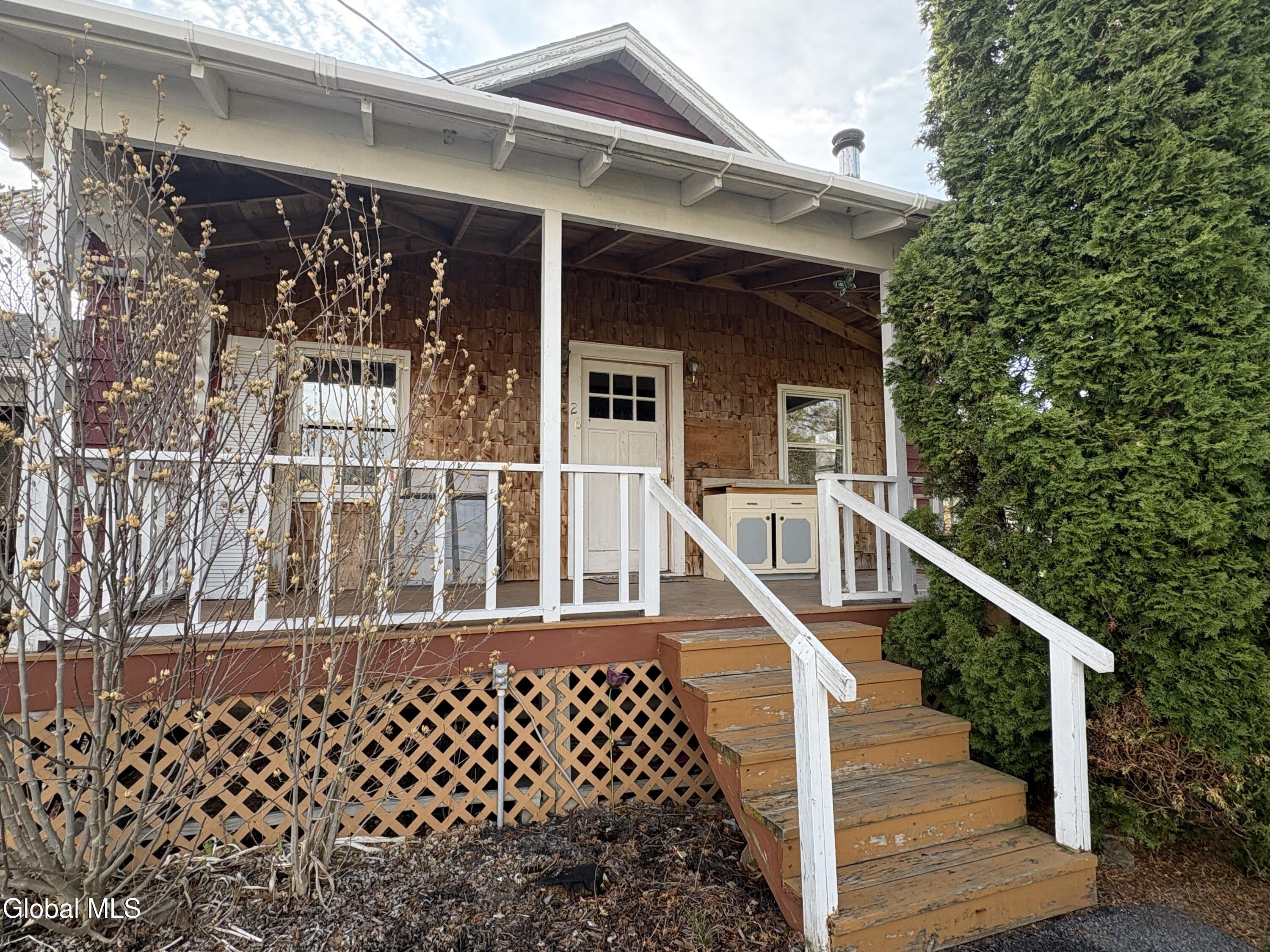 26 3rd Avenue