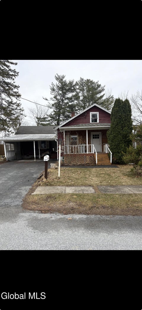 Homes For Sale - 26 3rd Avenue<br/> Ticonderoga, NY 12883