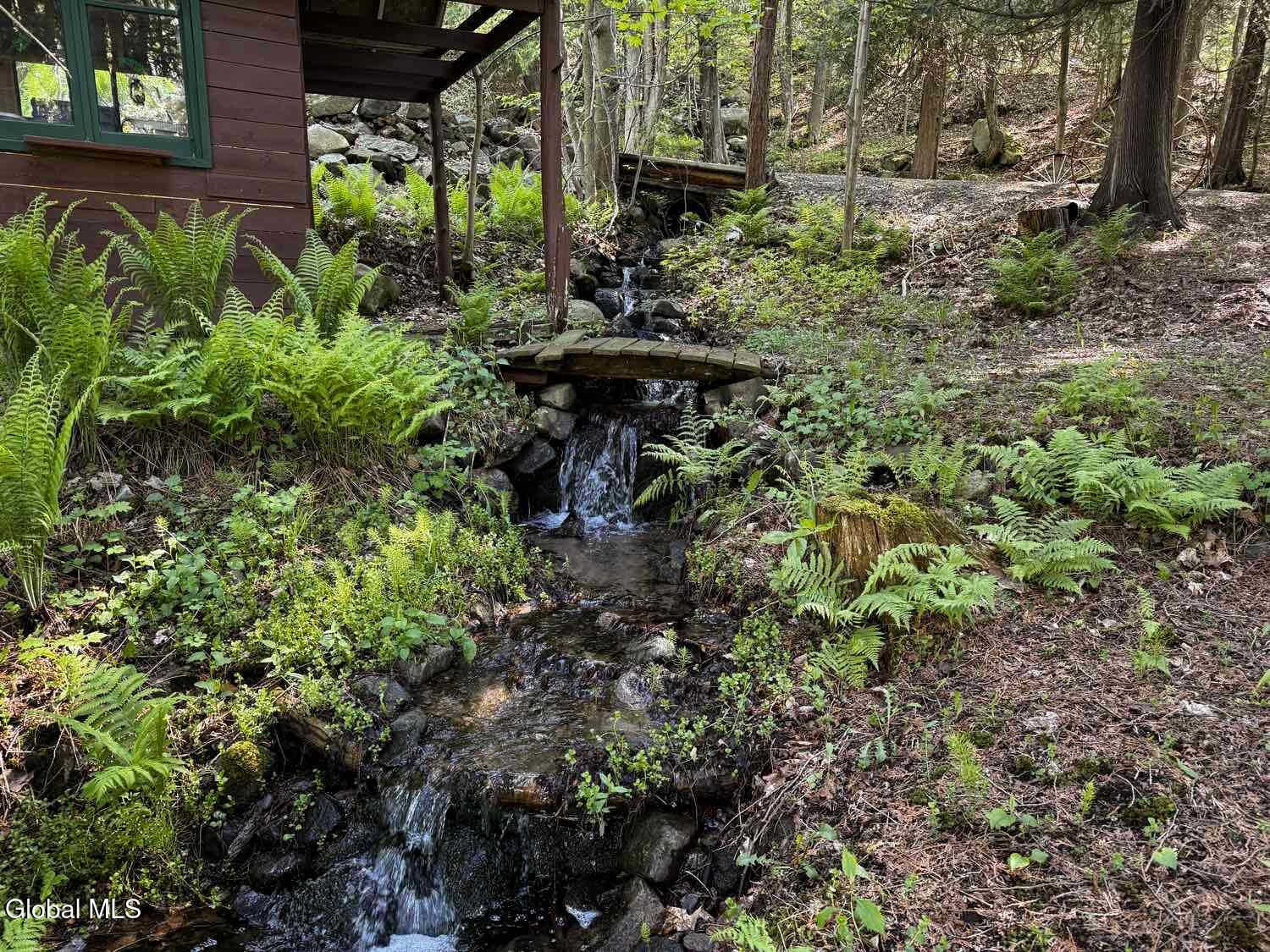 48 Old Lake Colby Road