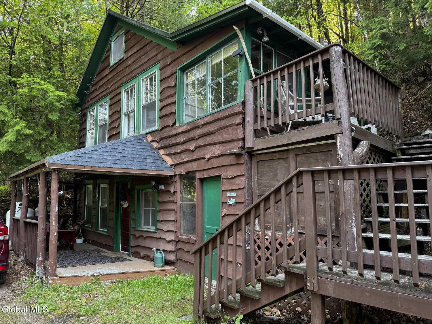48 Old Lake Colby Road