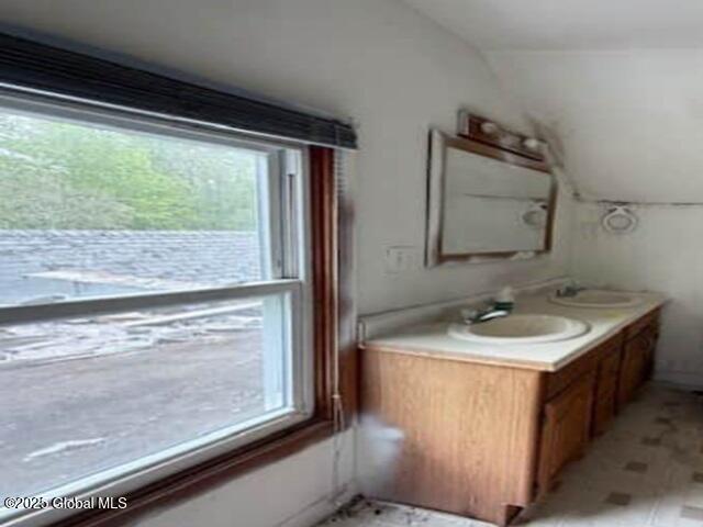 19 Washington Street, Cambridge, New York image 11