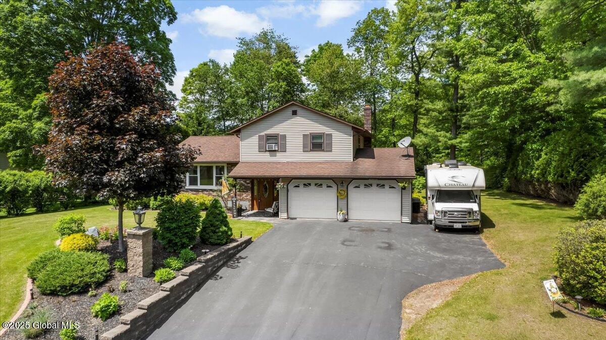 617 Cindy Lane, Ballston Spa, New York image 5