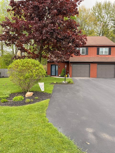Photo of 23B Woodcliffe Drive #23b, Clifton Park, NY 12065 (MLS # 202617379)