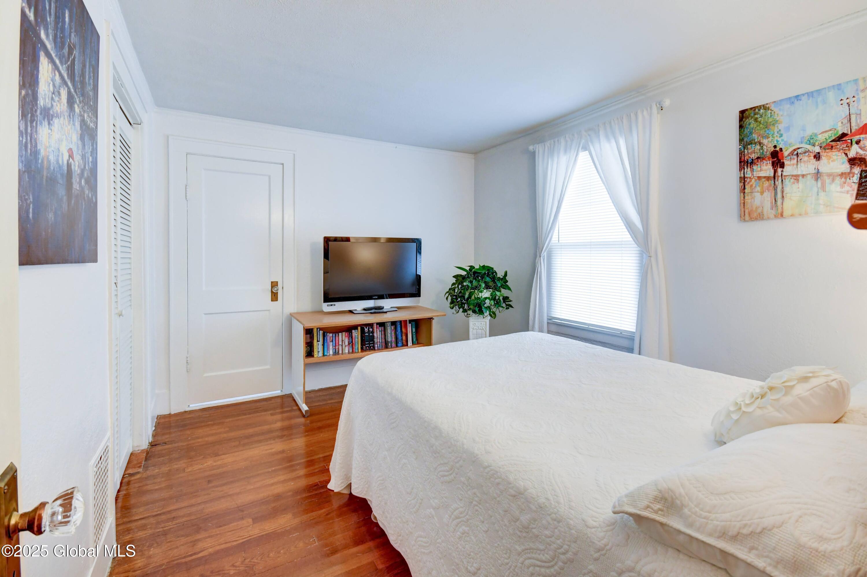 33 Monroe Street, Gloversville, New York image 35