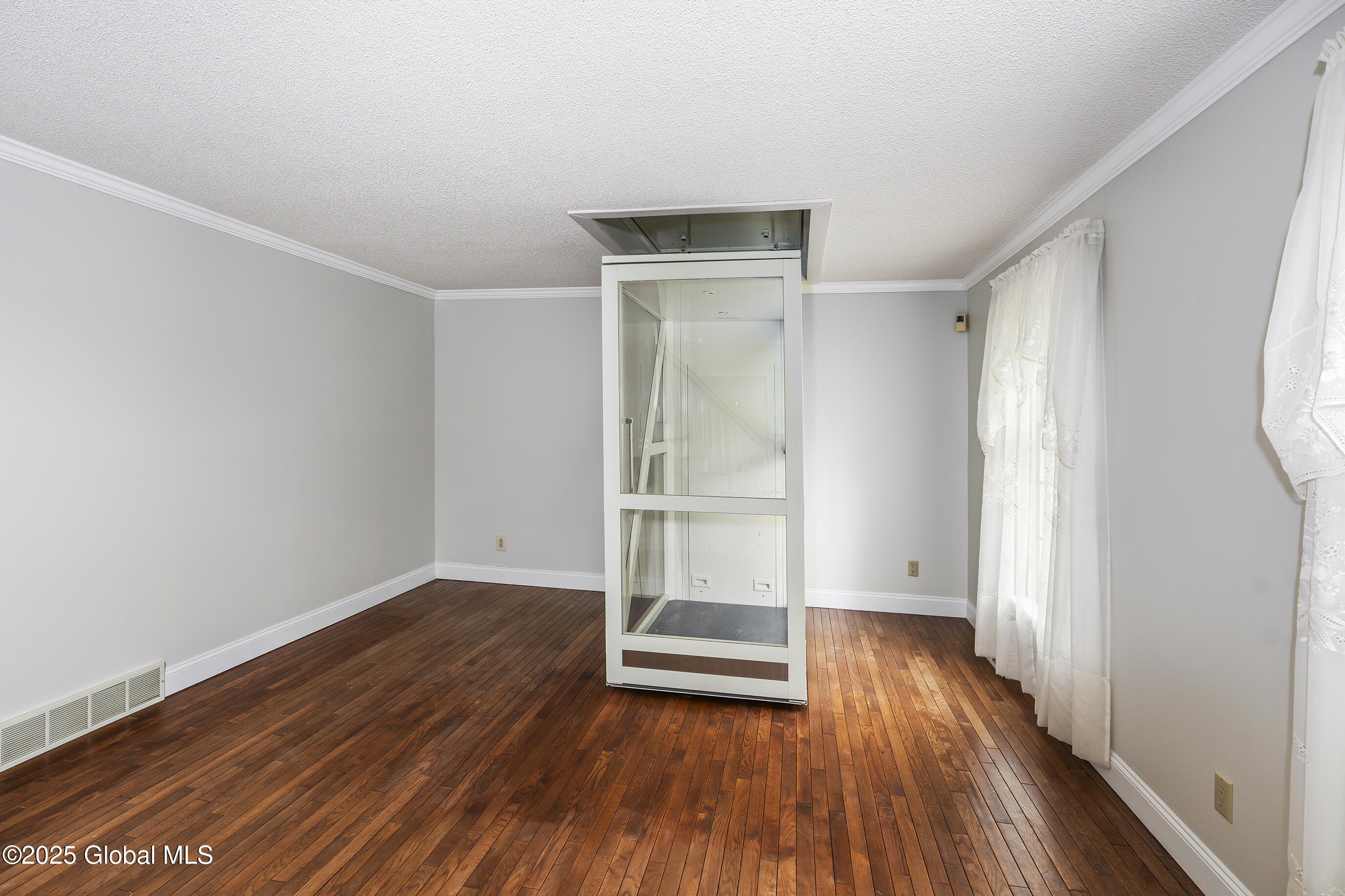 987 Grooms Road, Rexford, New York image 6