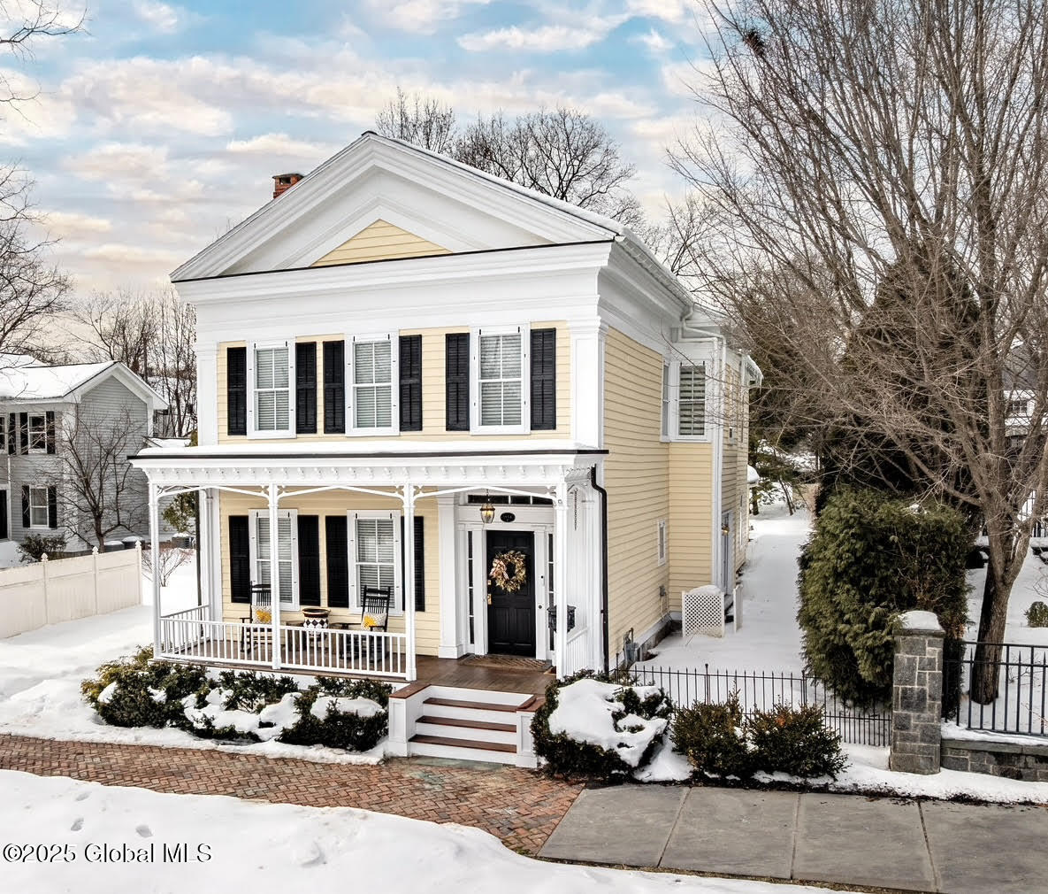 581 N Broadway, Saratoga Springs, New York image 2