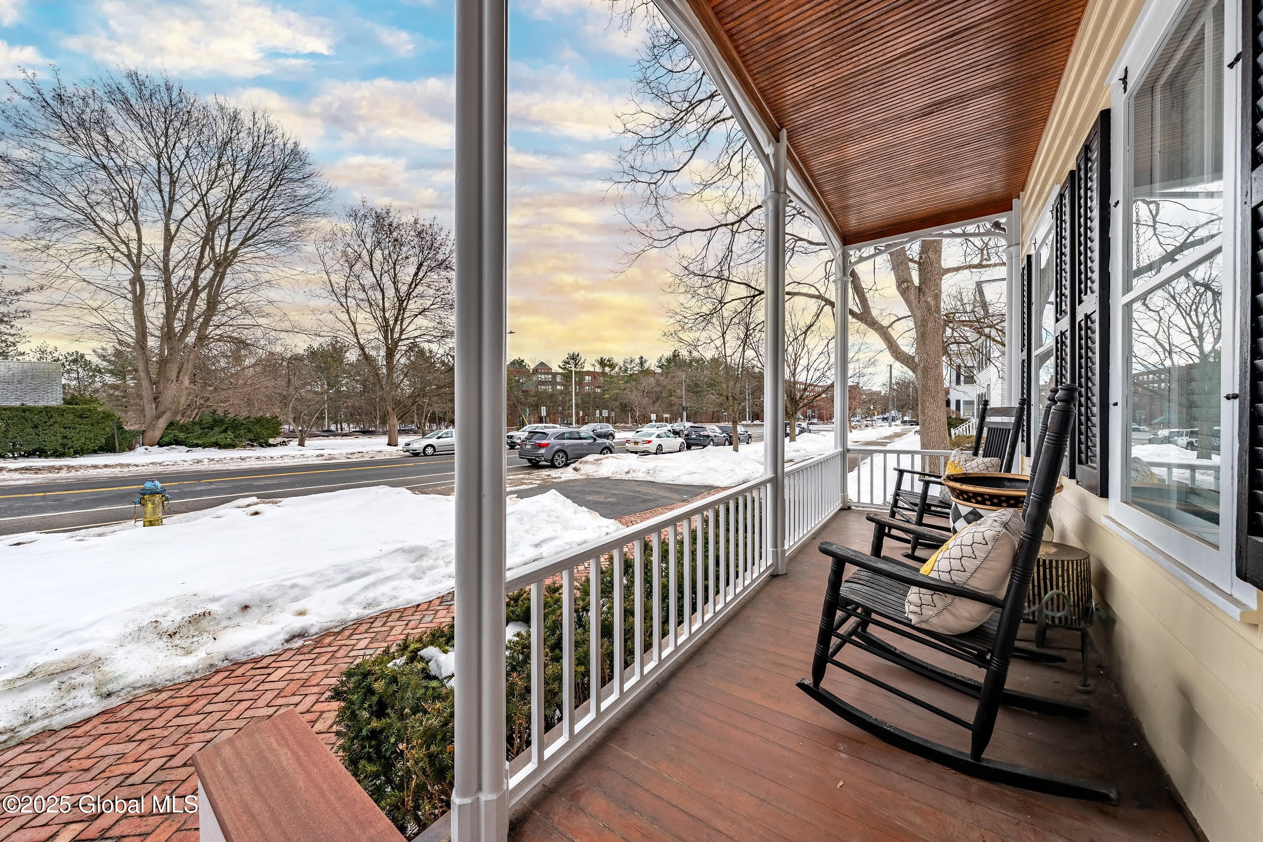 581 N Broadway, Saratoga Springs, New York image 38
