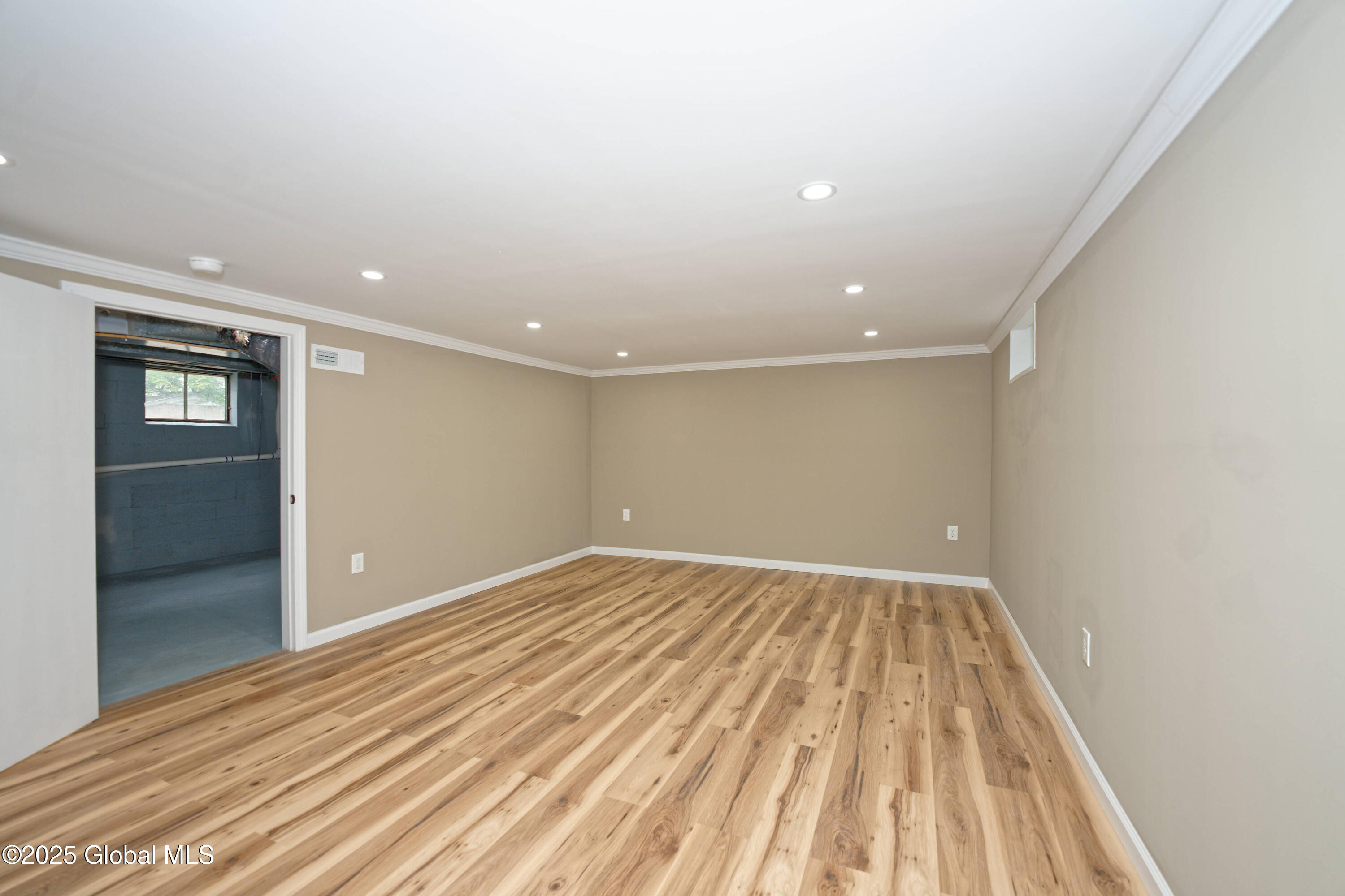 2775 Curry Road, Schenectady, New York image 23
