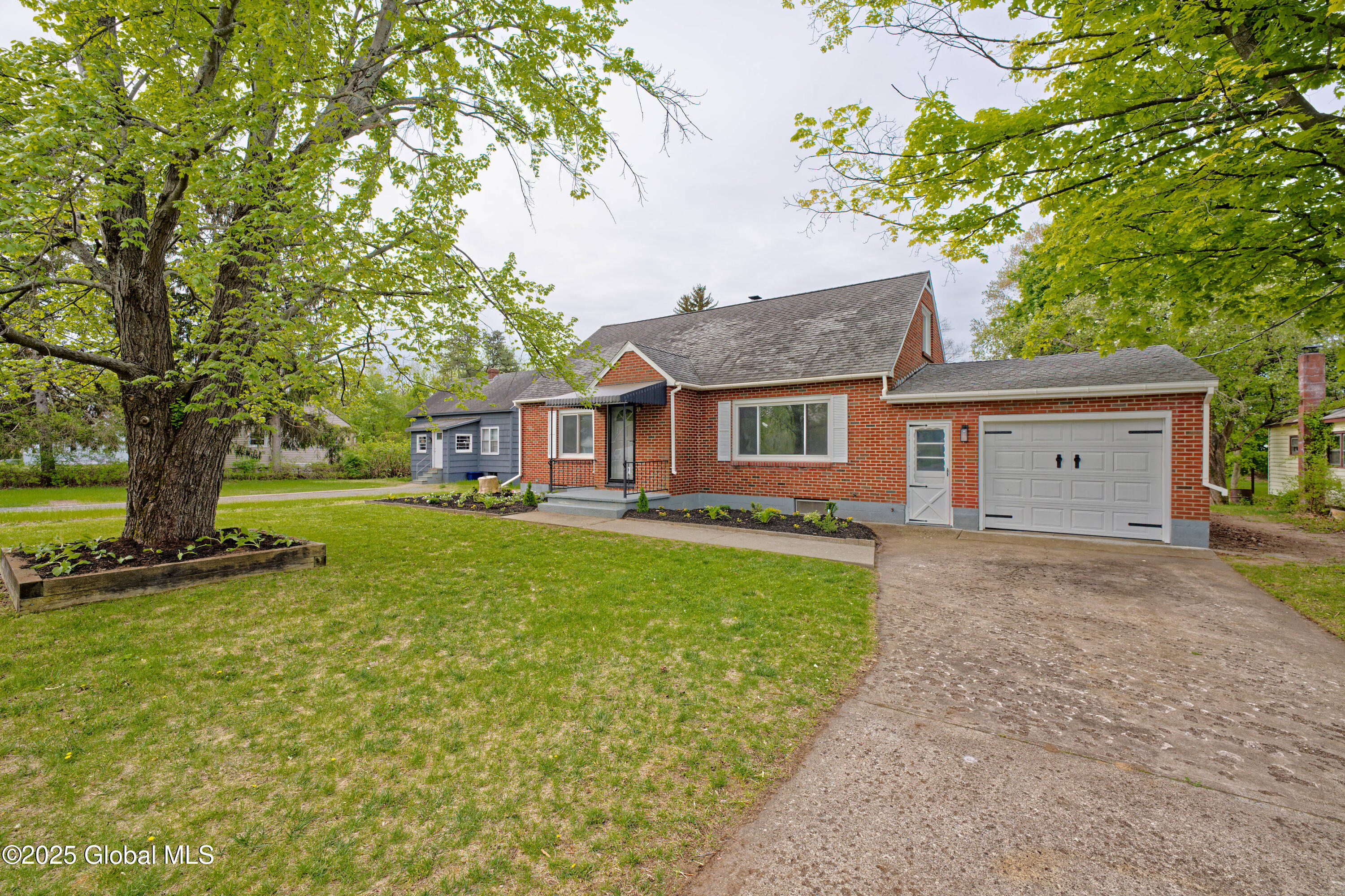 2775 Curry Road, Schenectady, New York image 5