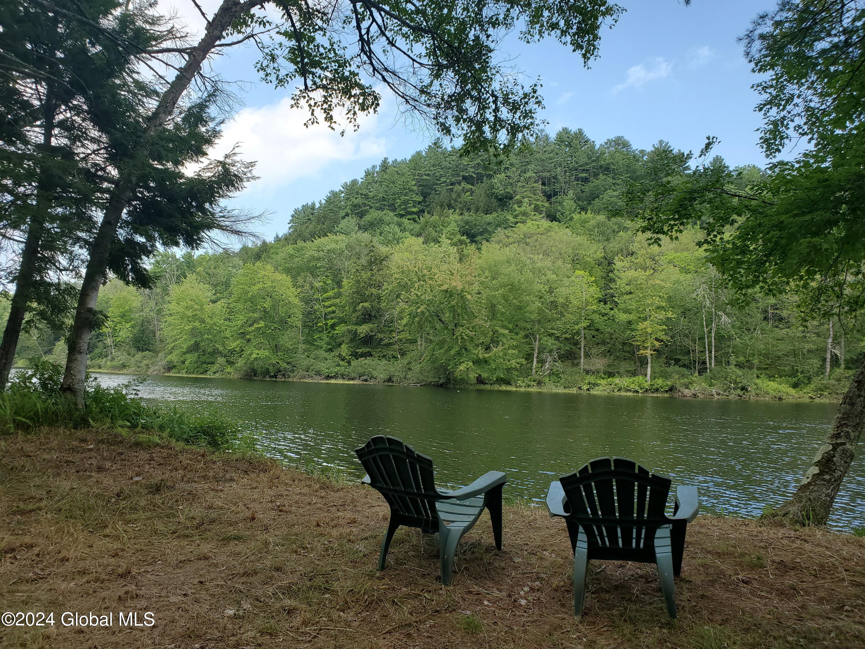 2 Dixon Road, Chestertown, New York image 2