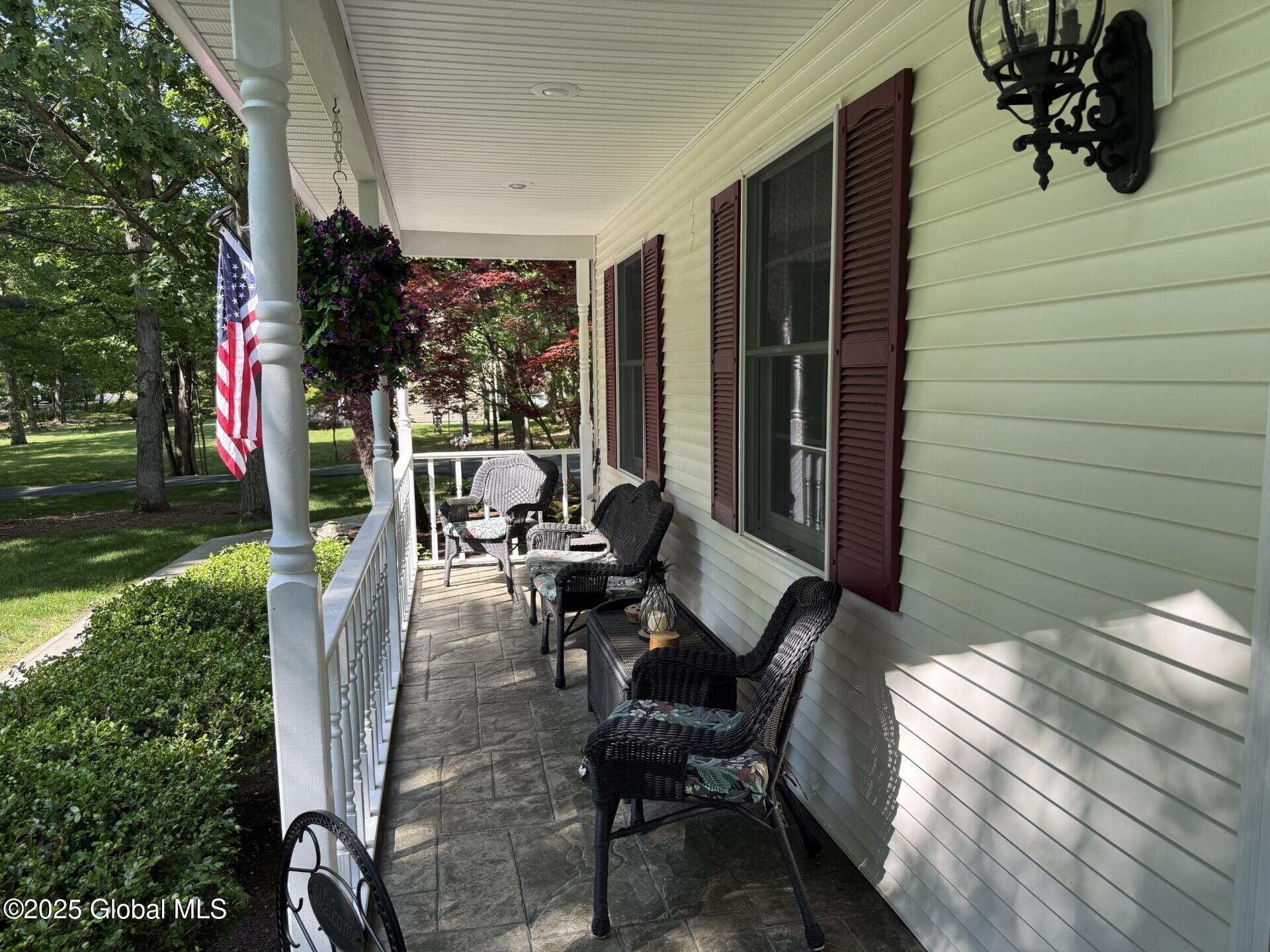 14 Edward Drive, West Sand Lake, New York image 3