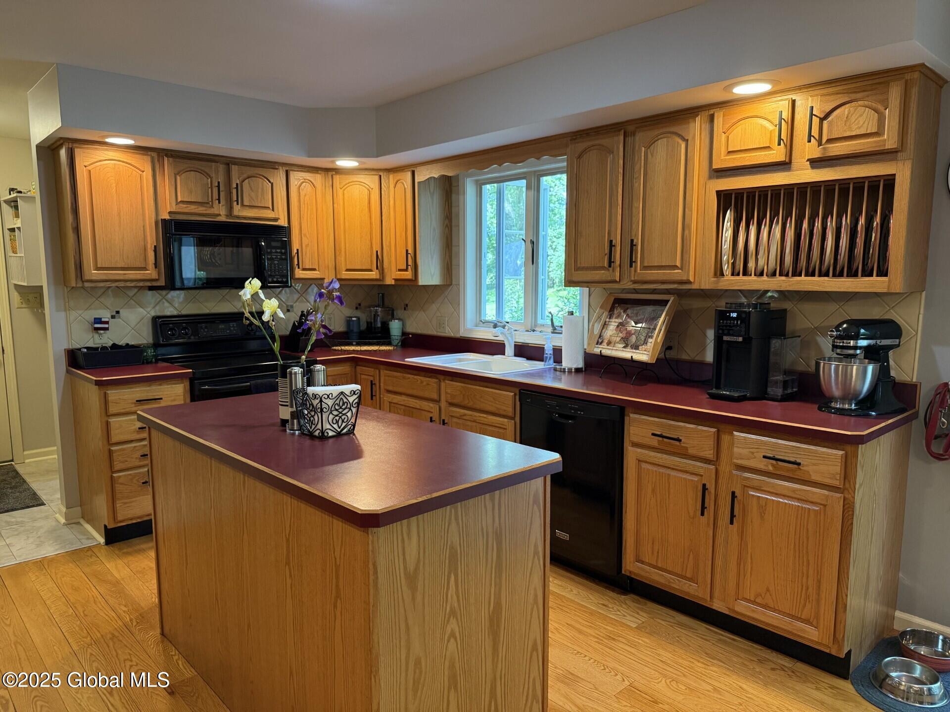14 Edward Drive, West Sand Lake, New York image 12