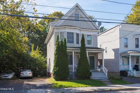 Multifamily For Sale - 446 2nd Avenue<br/> Albany, NY 12209