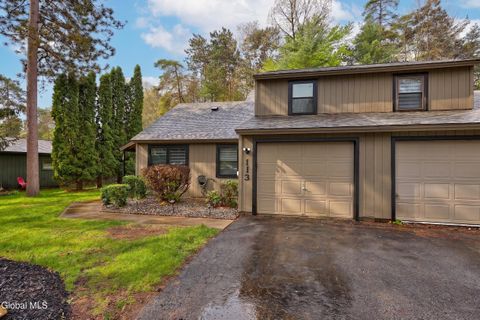 Photo of 113 Arrow Wood Place, Ballston Spa, NY 12020 (MLS # 202618330)
