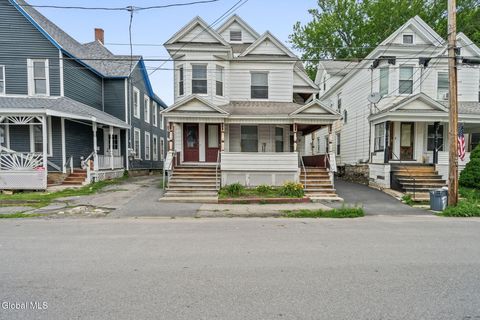 Multifamily For Sale - 259 Division Street<br/> Amsterdam, NY 12010