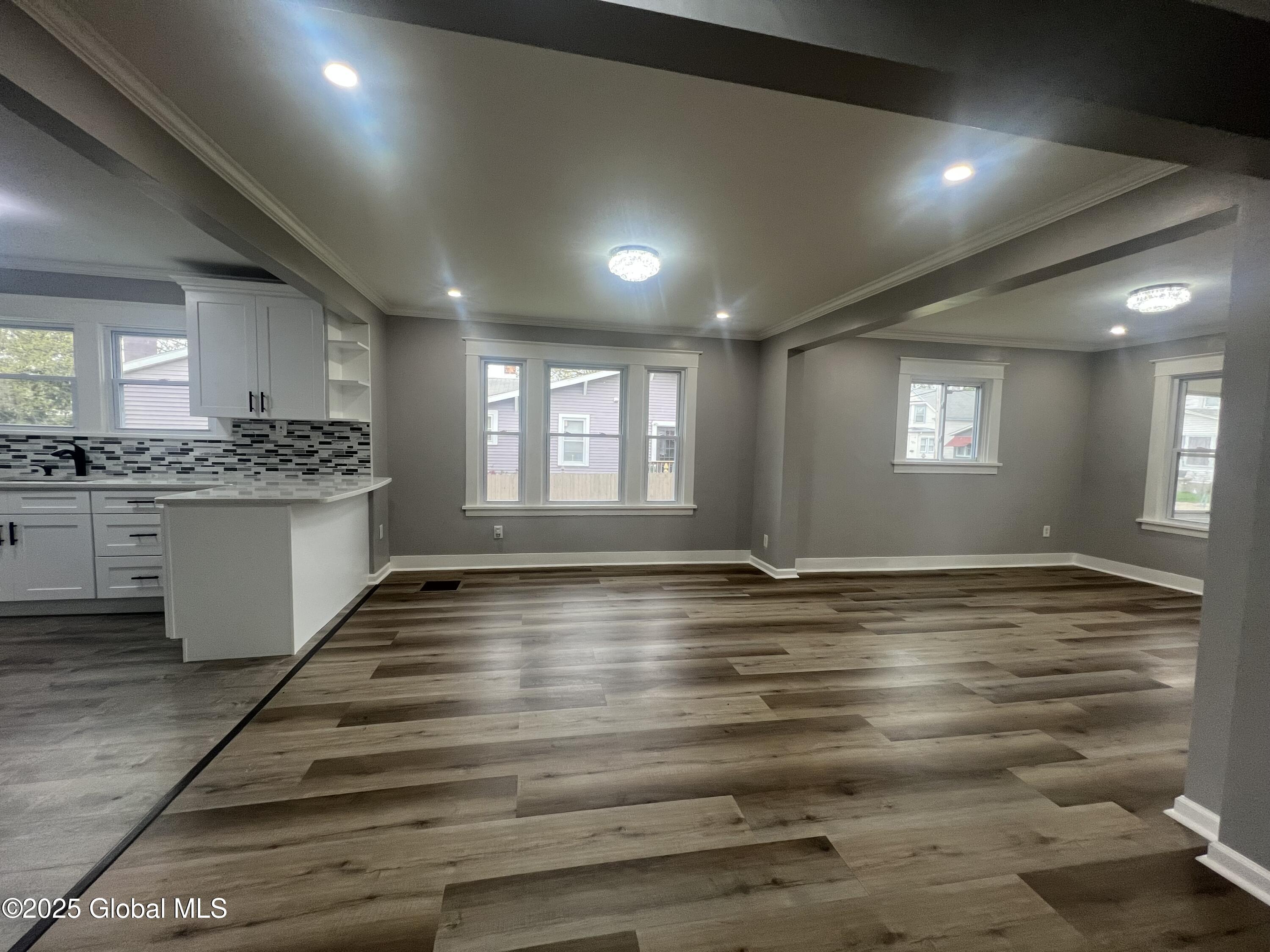 1732 Avenue H, Schenectady, New York image 15