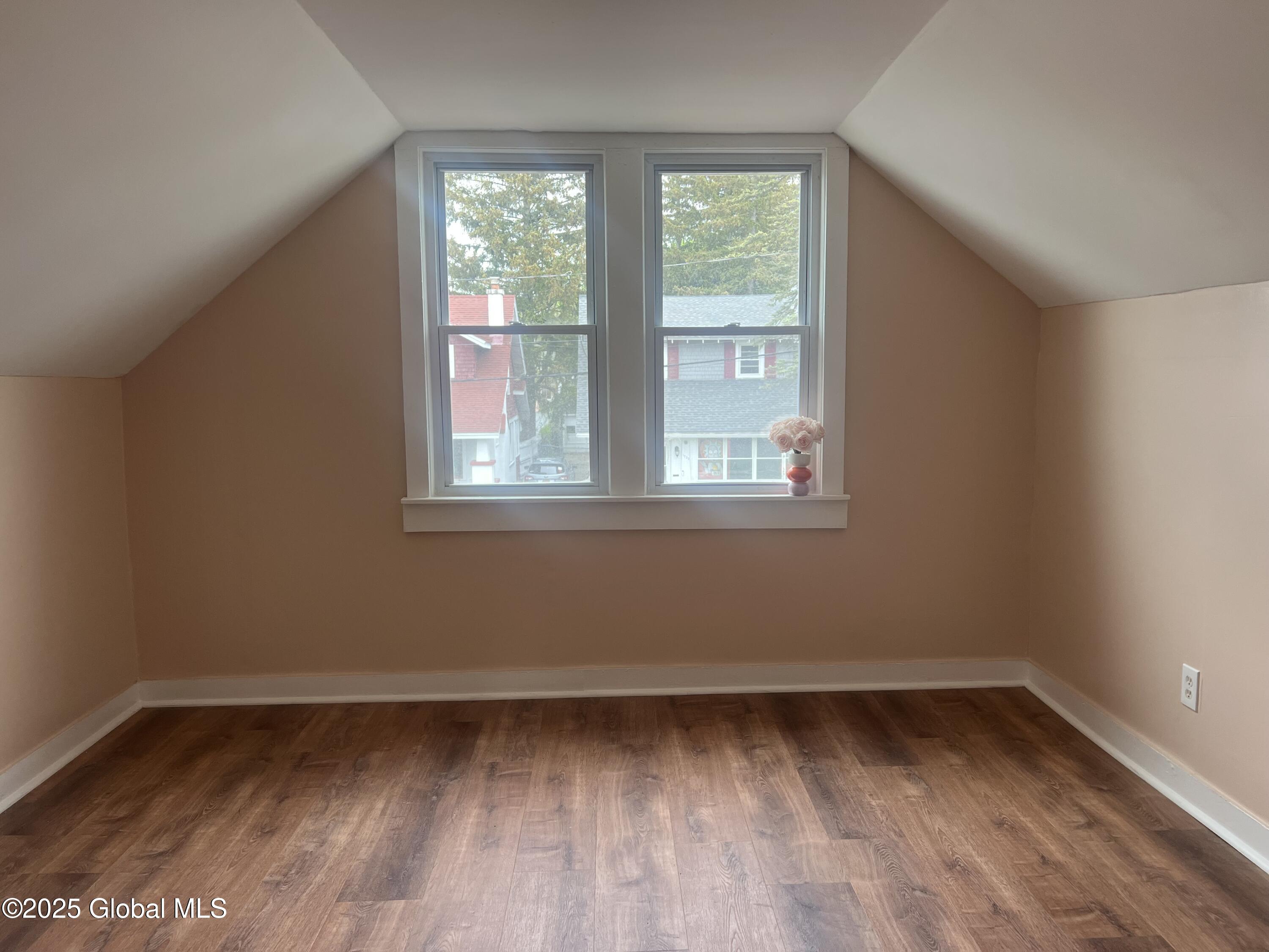 1732 Avenue H, Schenectady, New York image 26