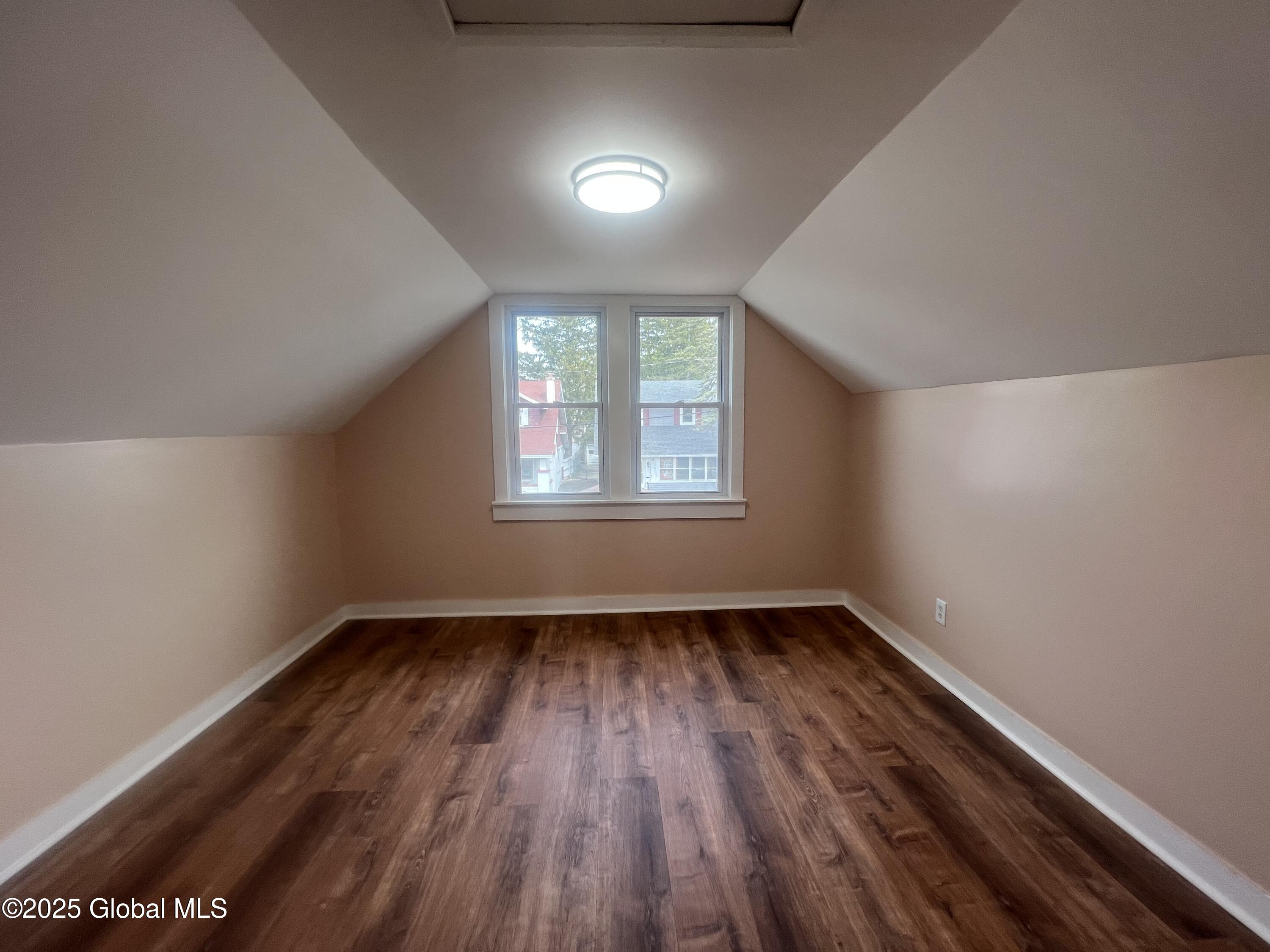 1732 Avenue H, Schenectady, New York image 25