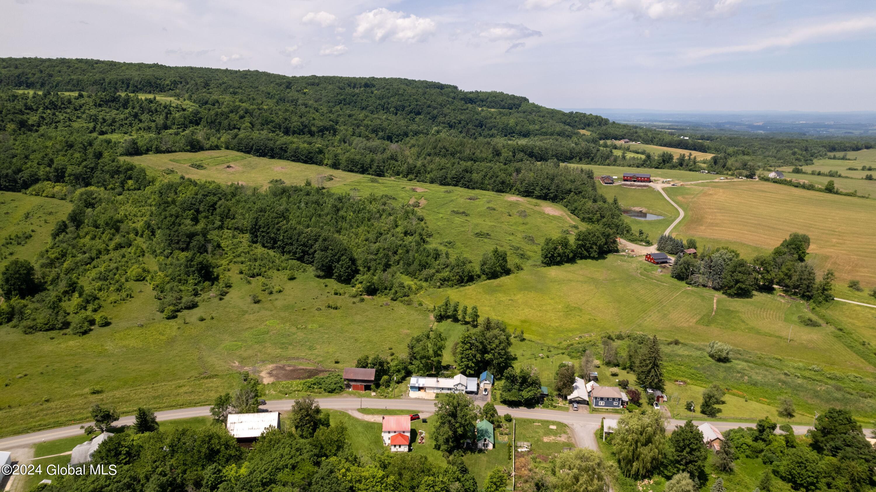 L33.00 County Highway 31, Cherry Valley, New York image 4