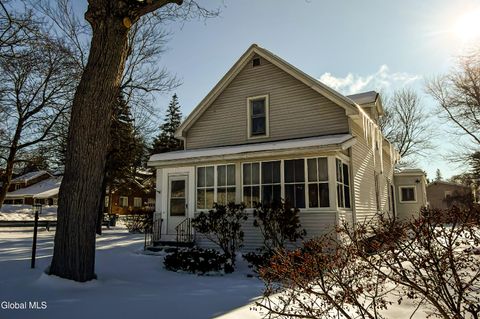 Homes For Sale - 11 Brayton Street<br/> Albany, NY 12205