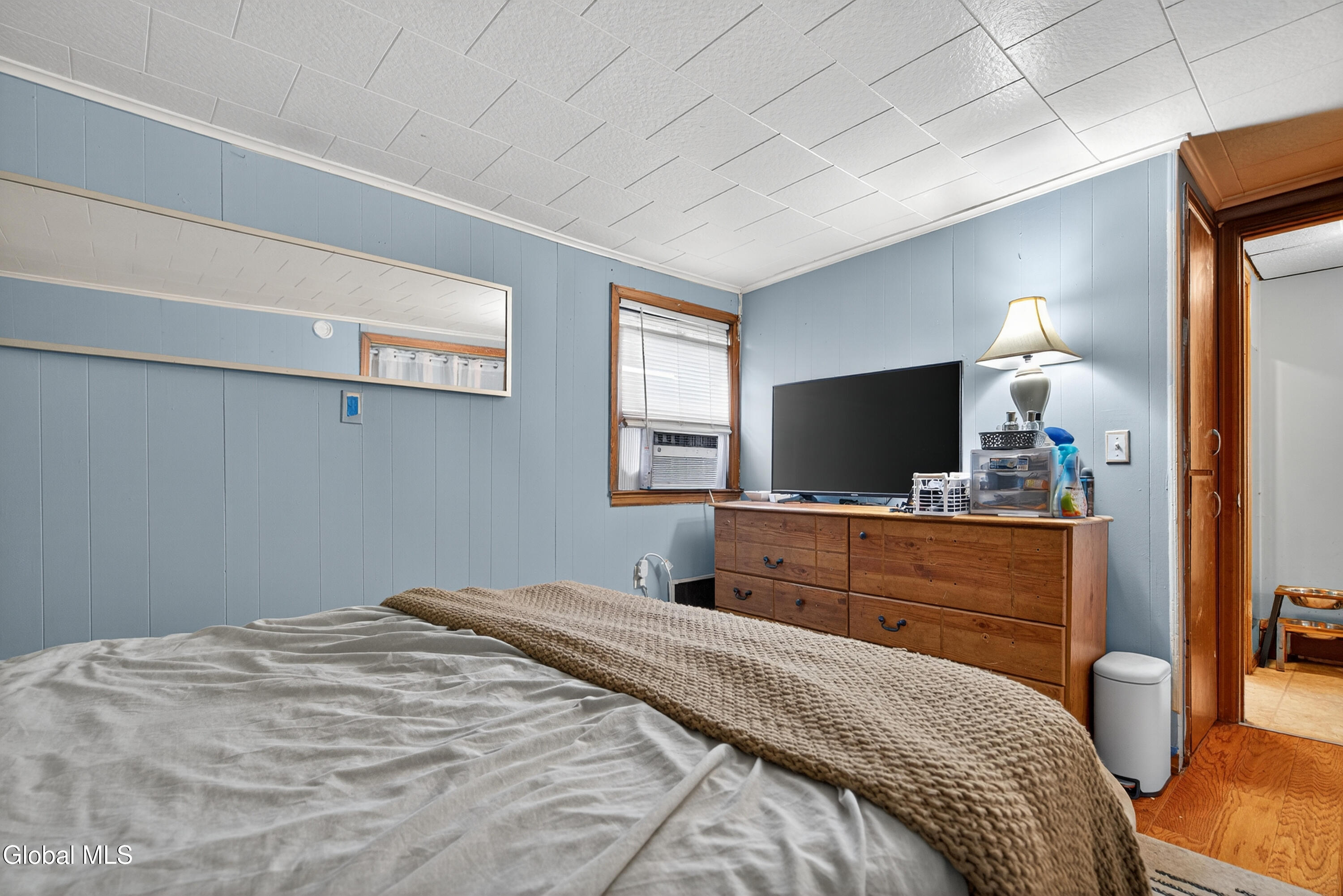 Watervliet, New York 12189, United States, 5 Bedrooms Bedrooms, ,2 BathroomsBathrooms,Residential,Active,193358