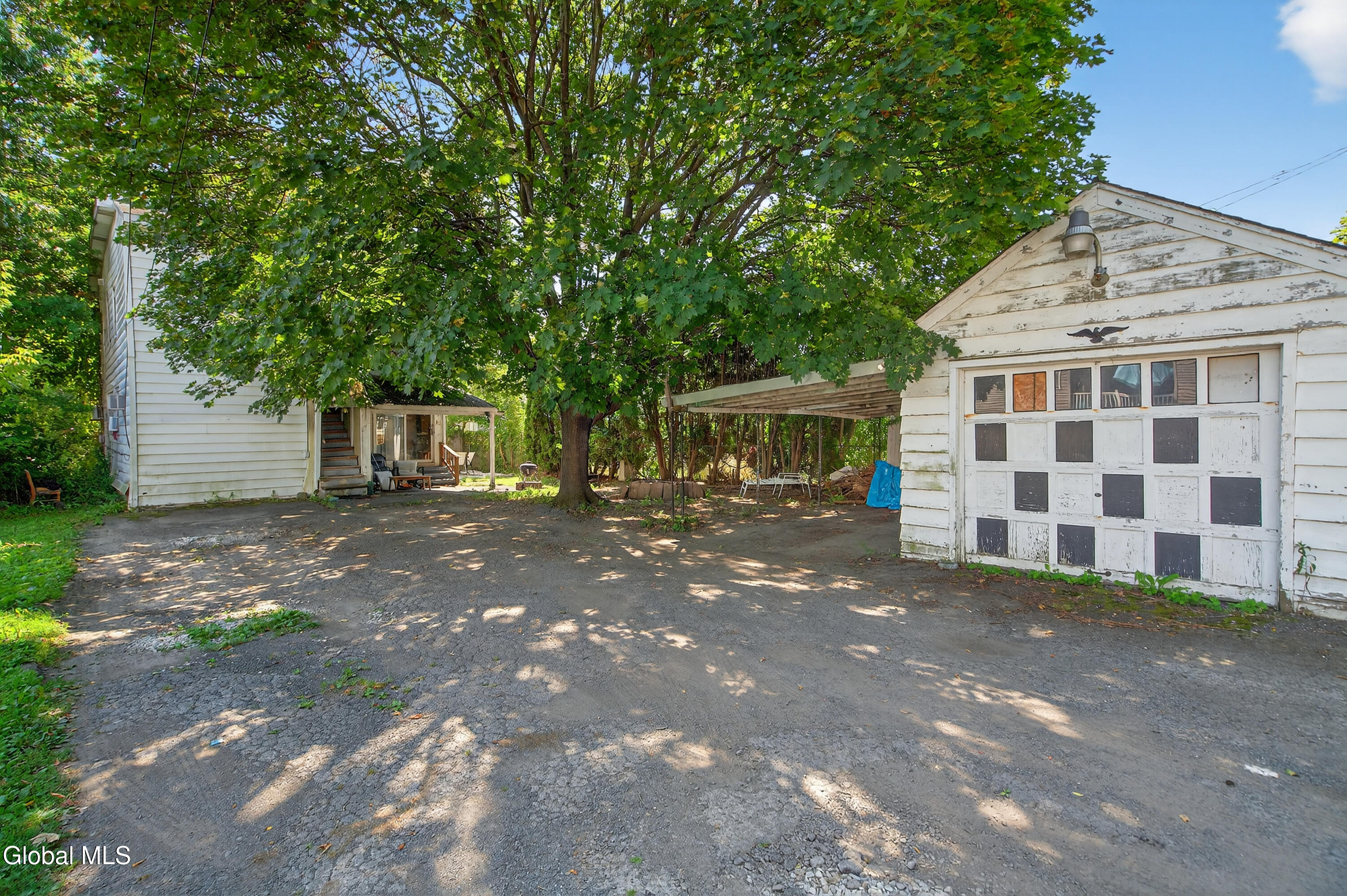 Watervliet, New York 12189, United States, 5 Bedrooms Bedrooms, ,2 BathroomsBathrooms,Residential,Active,193358