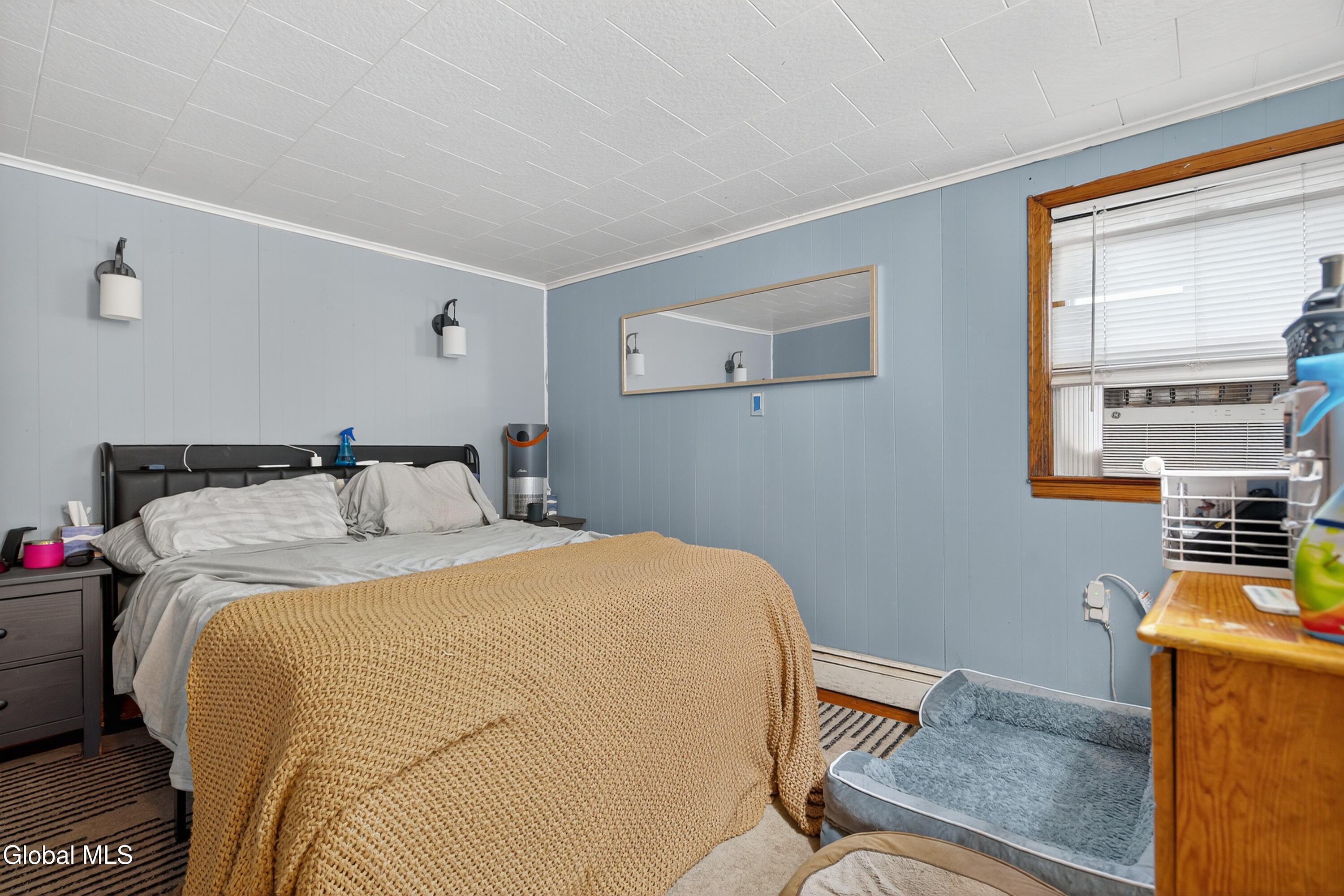 Watervliet, New York 12189, United States, 5 Bedrooms Bedrooms, ,2 BathroomsBathrooms,Residential,Active,193358