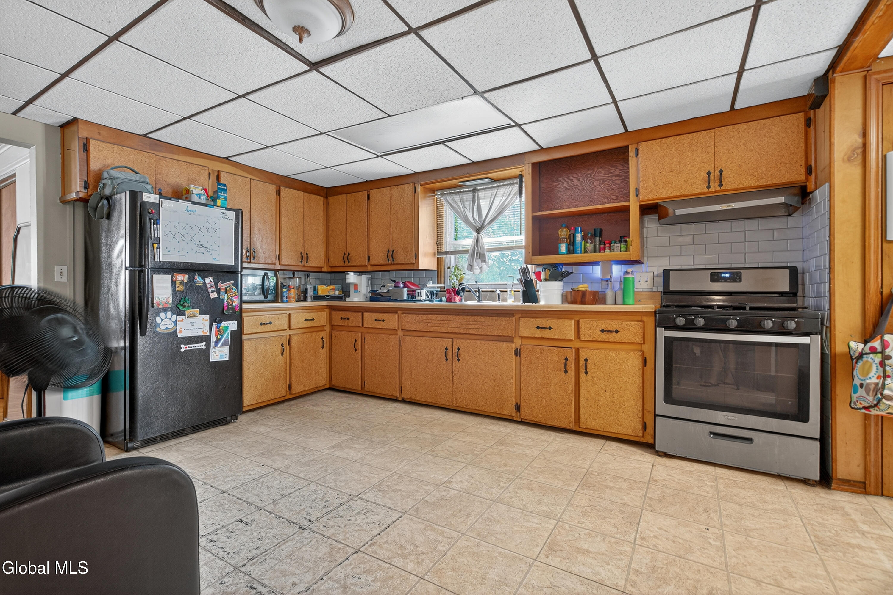 Watervliet, New York 12189, United States, 5 Bedrooms Bedrooms, ,2 BathroomsBathrooms,Residential,Active,193358