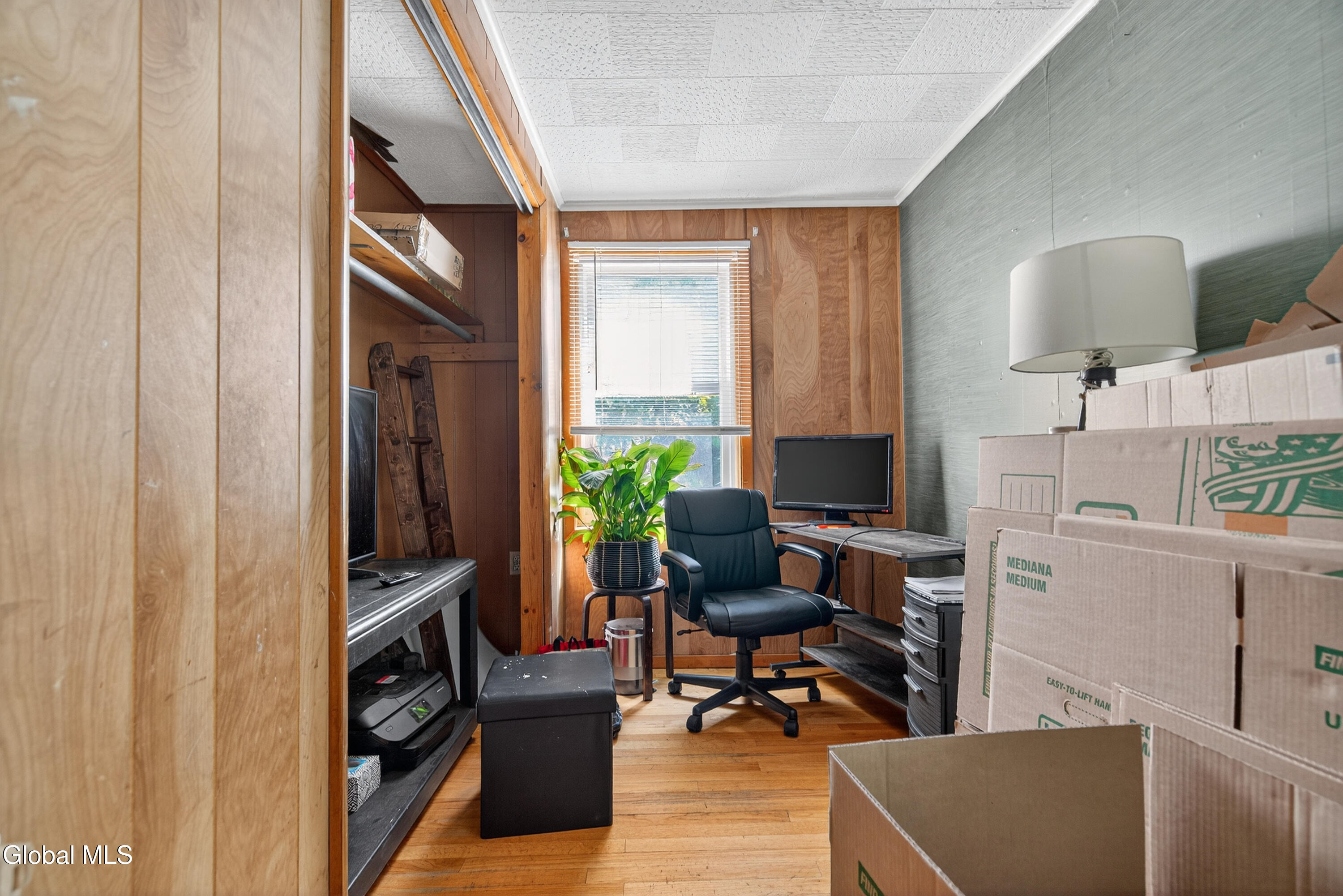 Watervliet, New York 12189, United States, 5 Bedrooms Bedrooms, ,2 BathroomsBathrooms,Residential,Active,193358