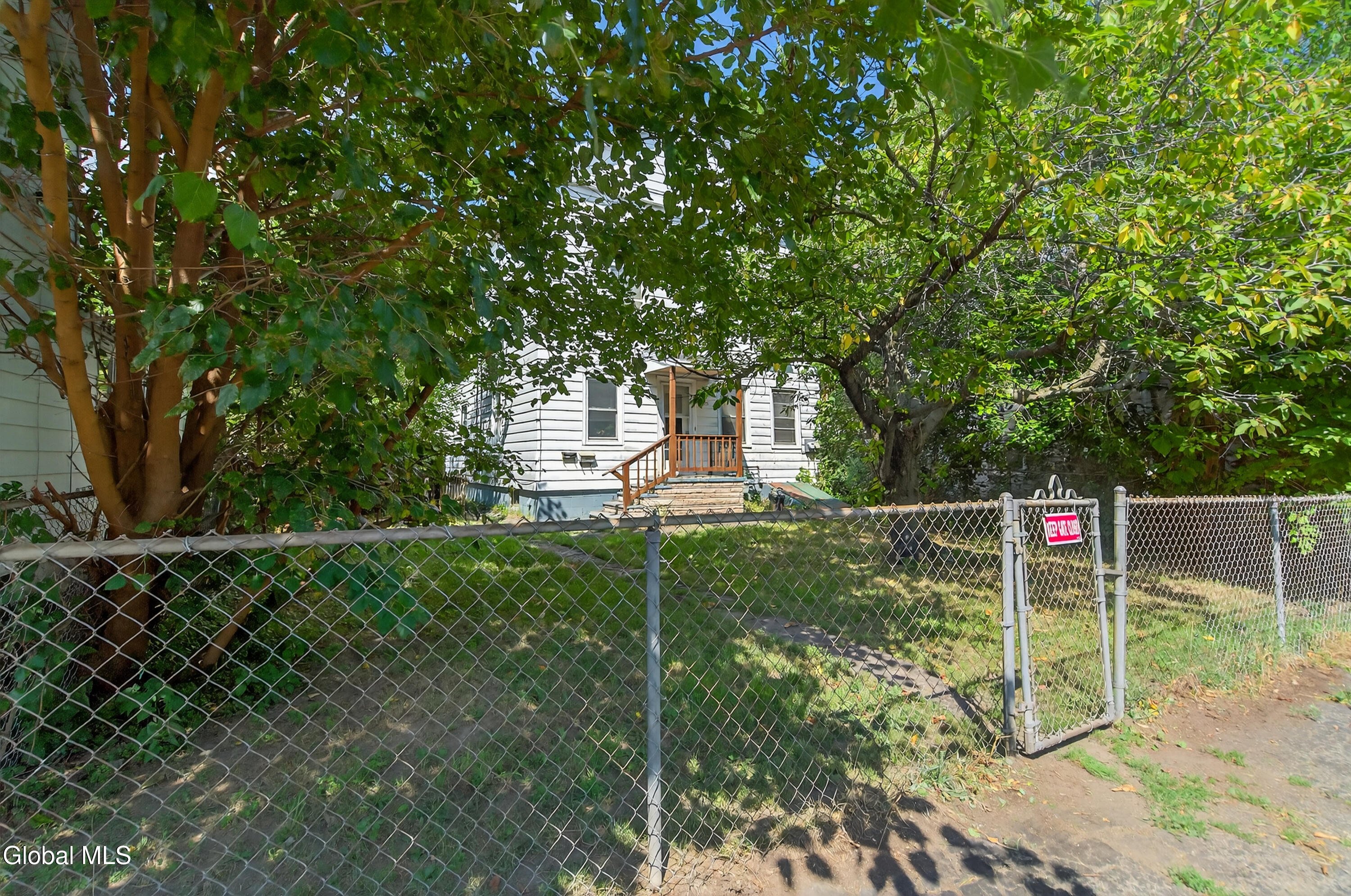 Watervliet, New York 12189, United States, 5 Bedrooms Bedrooms, ,2 BathroomsBathrooms,Residential,Active,193358