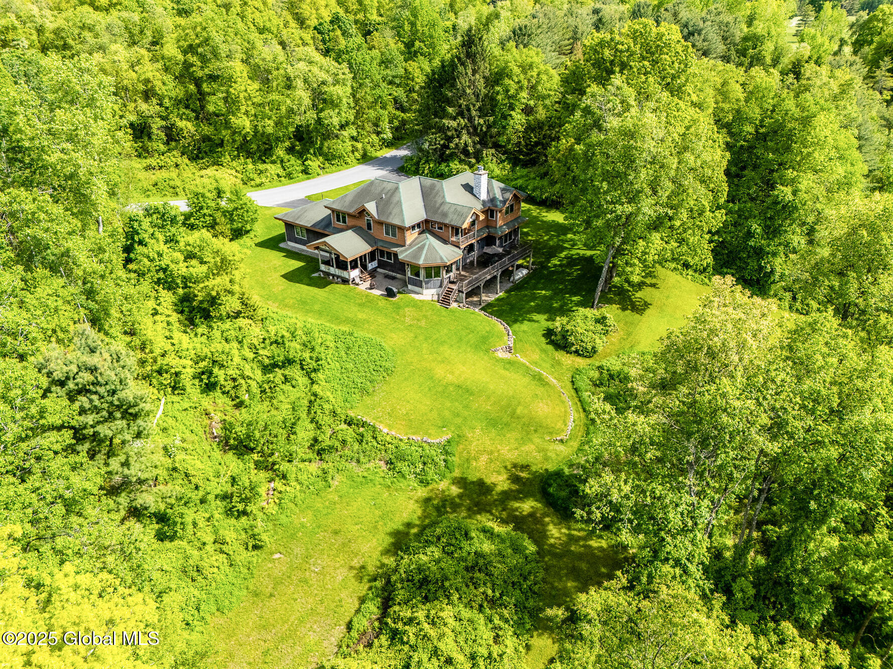 24 Wildwood Place, Queensbury, New York image 37
