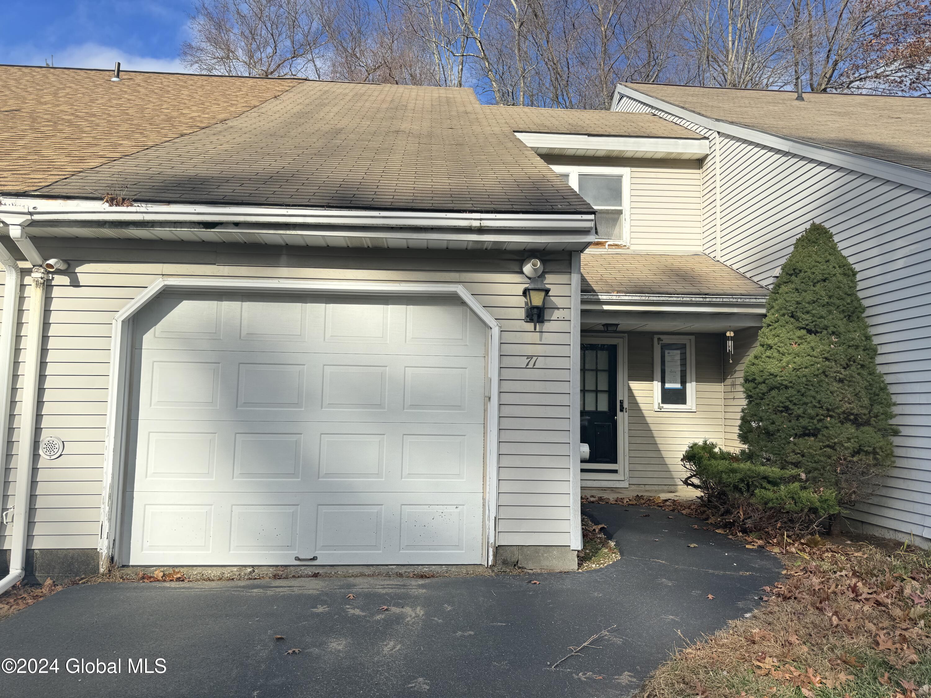 71 Longwood Drive, Clifton Park, New York image 19