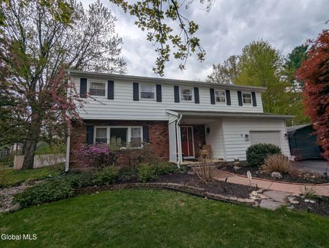 Homes For Sale - 9 Hopeful Lane<br/> Saratoga County, Gansevoort, NY 12831