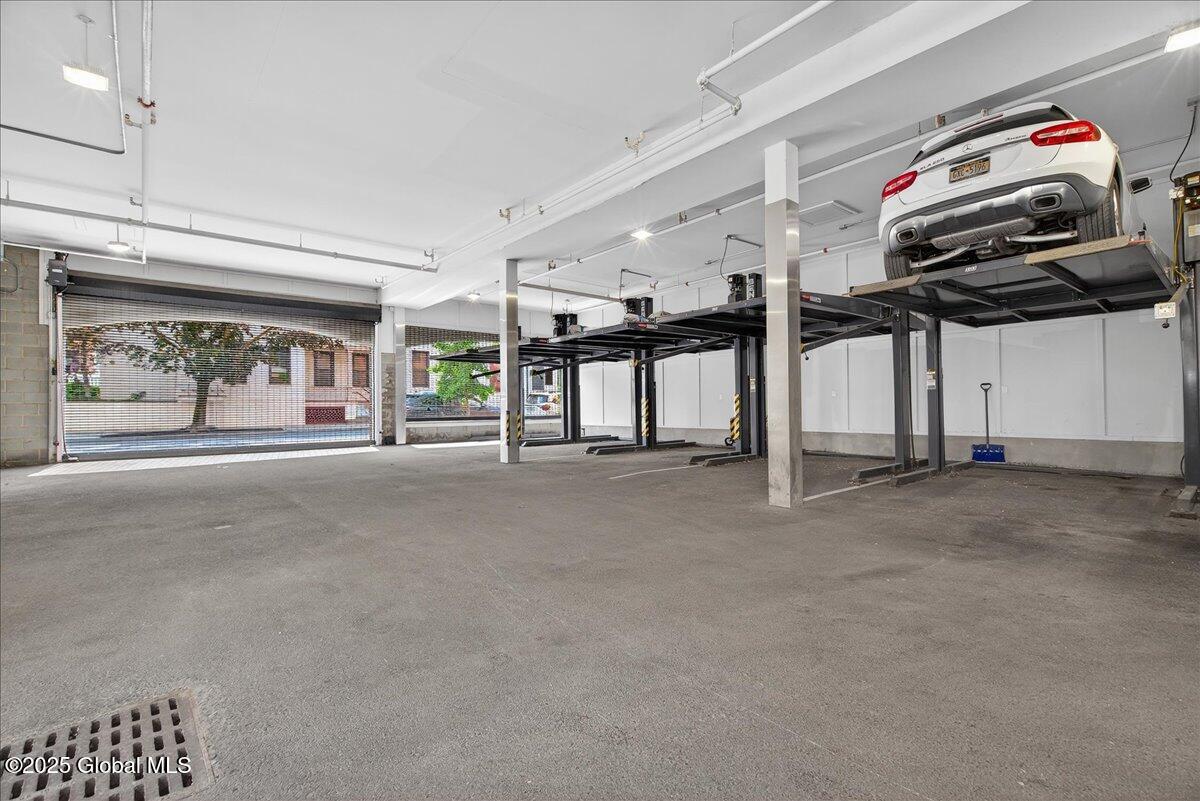 55 Phila Street #202, Saratoga Springs, New York image 33