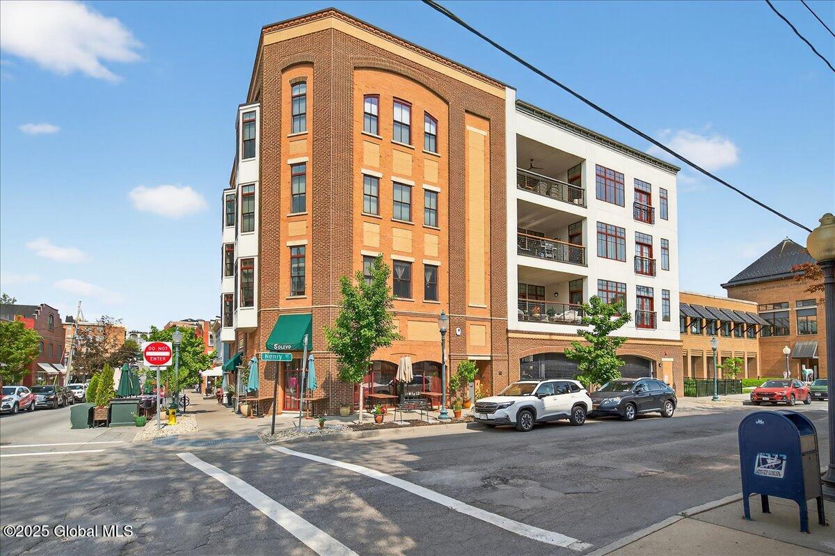 55 Phila Street #202, Saratoga Springs, New York image 28