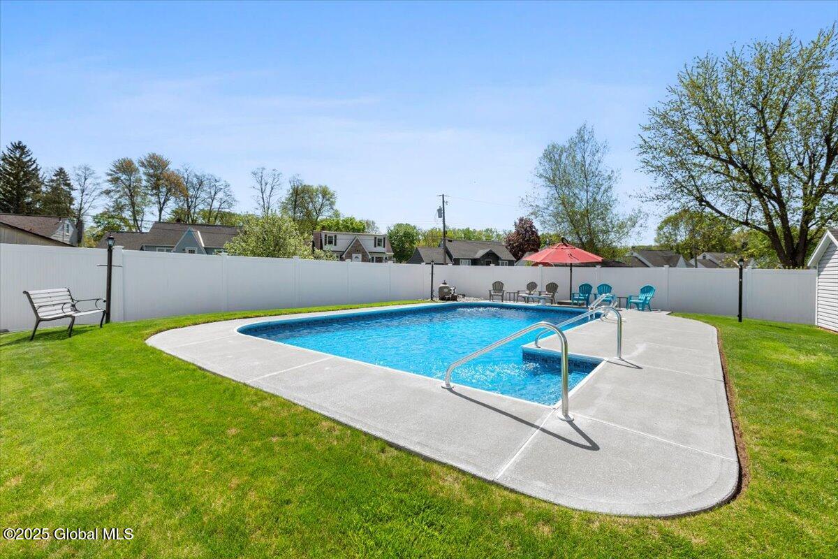 1049 Eugene Drive, Schenectady, New York image 30