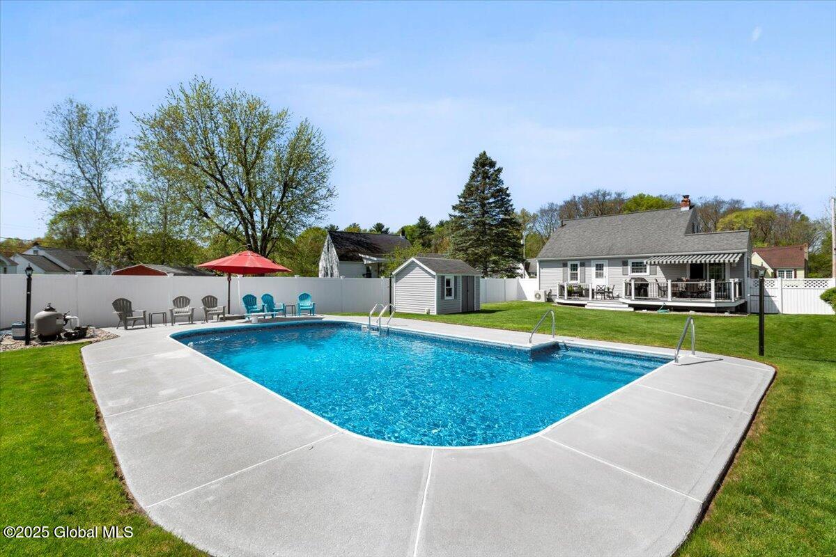 1049 Eugene Drive, Schenectady, New York image 32