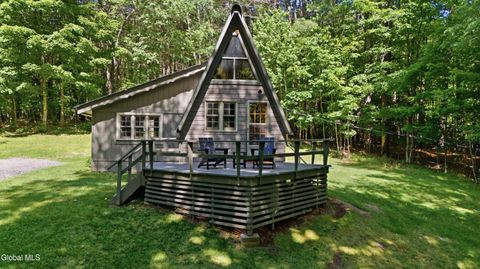 Homes For Sale - 661 S Johnsburg Road<br/> Warrensburg, NY 12885
