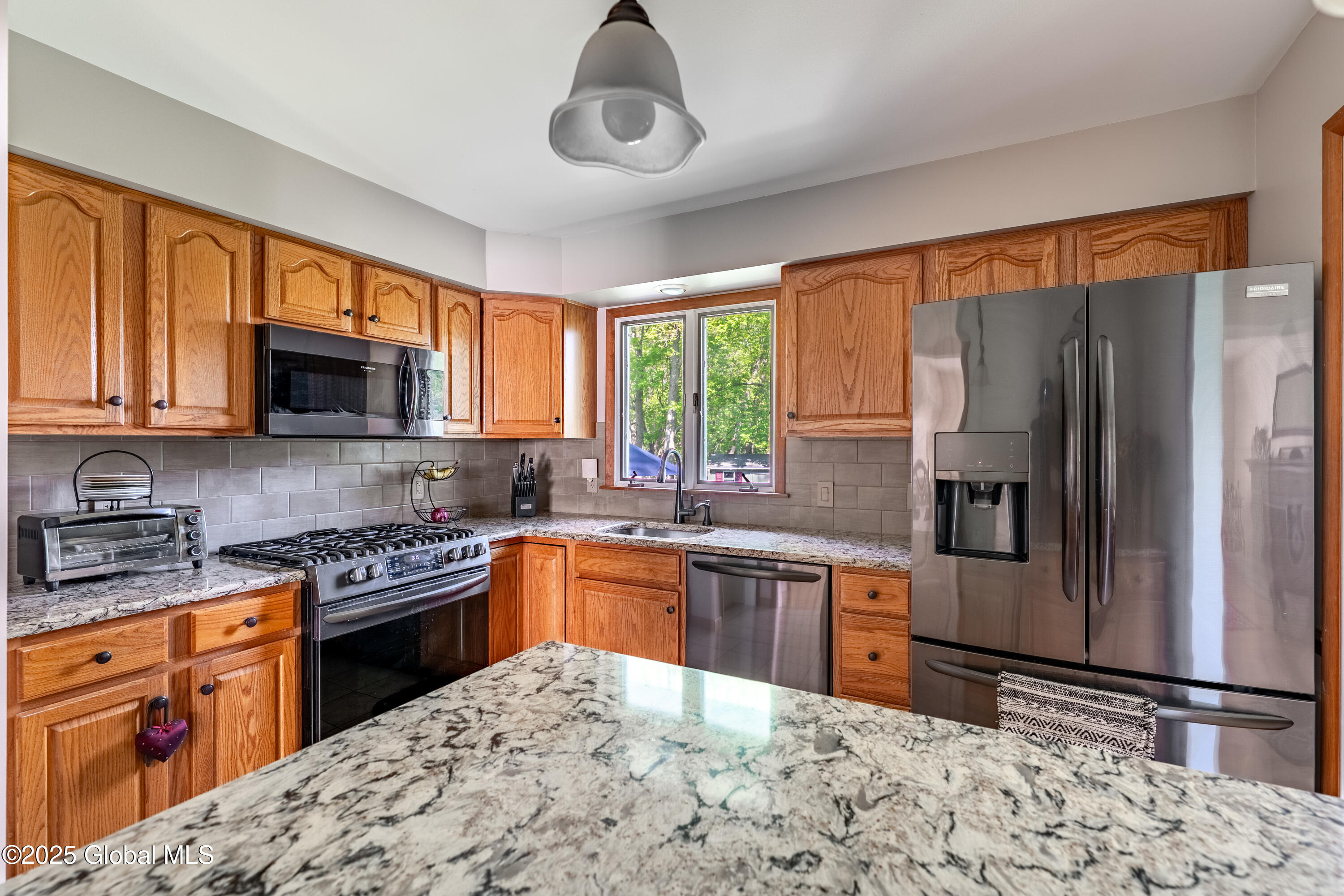 50 Patroon Place, Ballston Lake, New York image 8