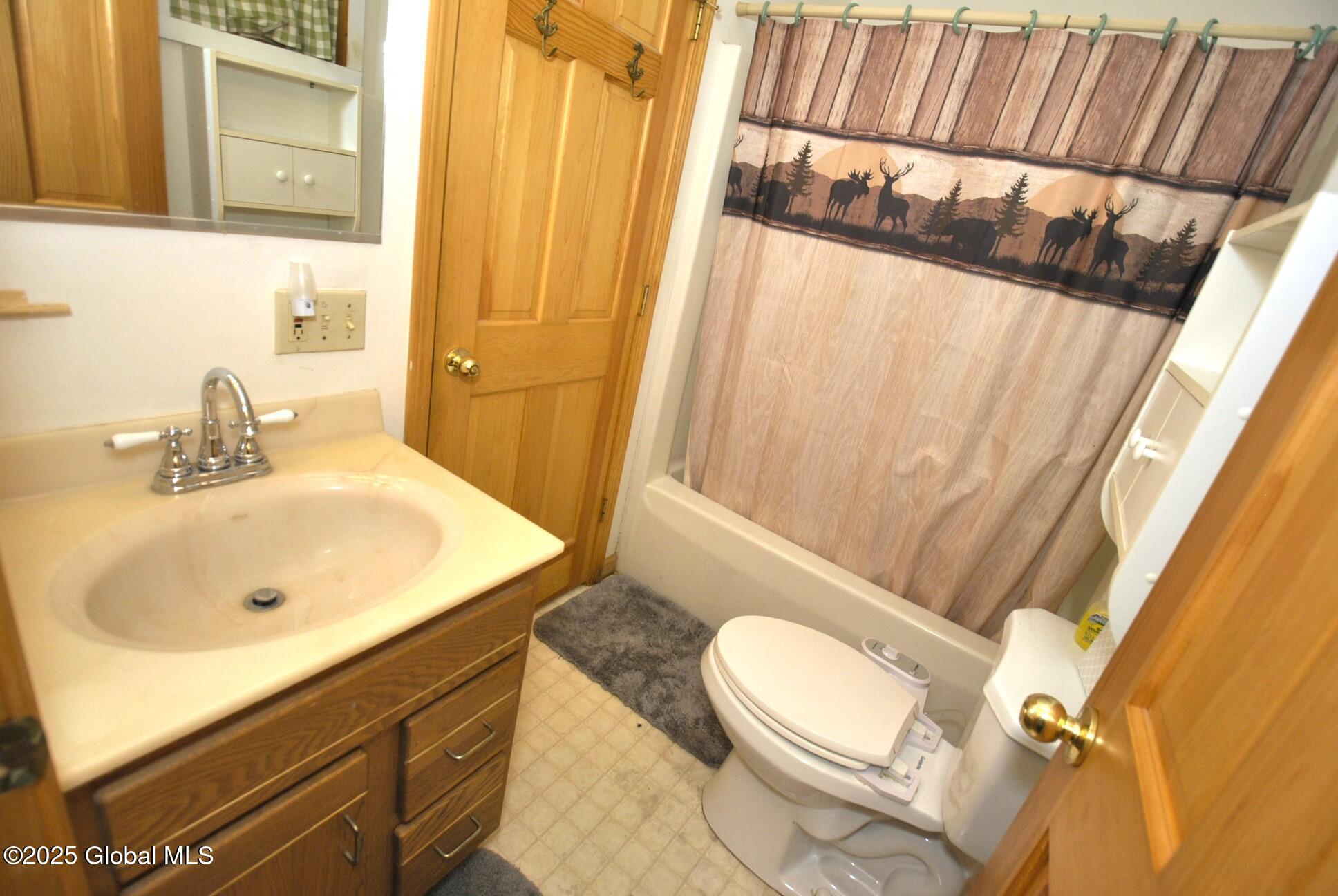 1380 S Shore Road, Hadley, New York image 33