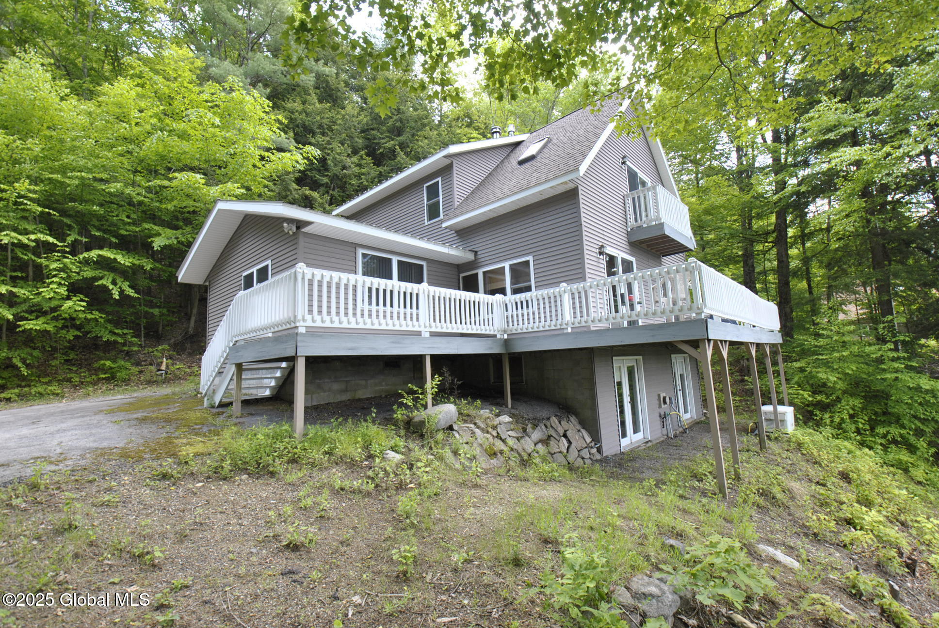 1380 S Shore Road, Hadley, New York image 2