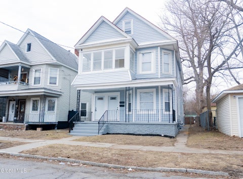 Apartment For Rent - 418 3rd Street #1ST FL<br/> Schenectady, NY 12306