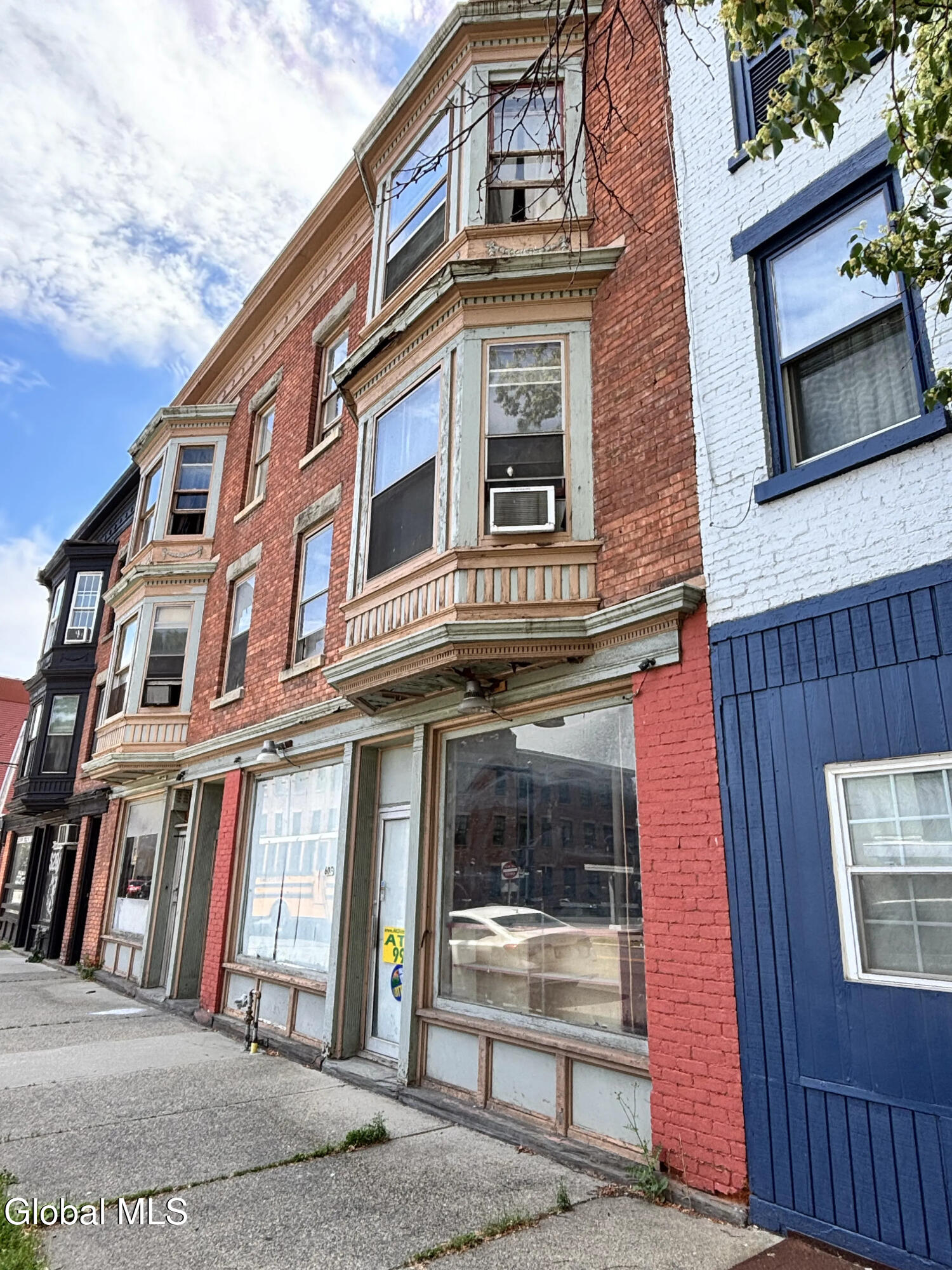 601-603 2nd Avenue