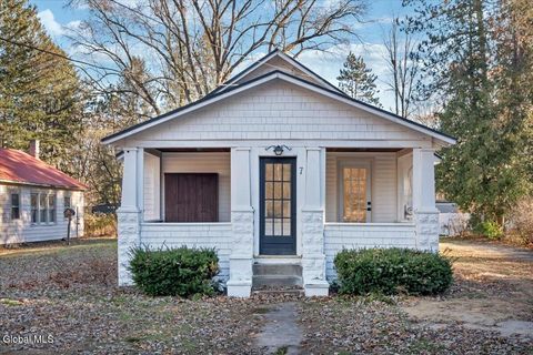 Photo of 7 Trolley Bed Lane, Wilton, NY 12866 (MLS # 202529849)