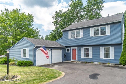 Photo for 73 Carriage Road
