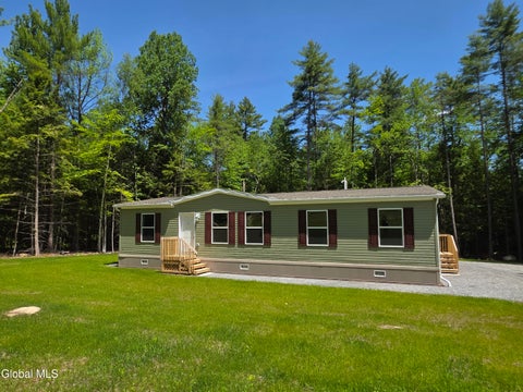 Homes For Sale - 71 Ferris Road<br/> Warren County, Chestertown, NY 12817