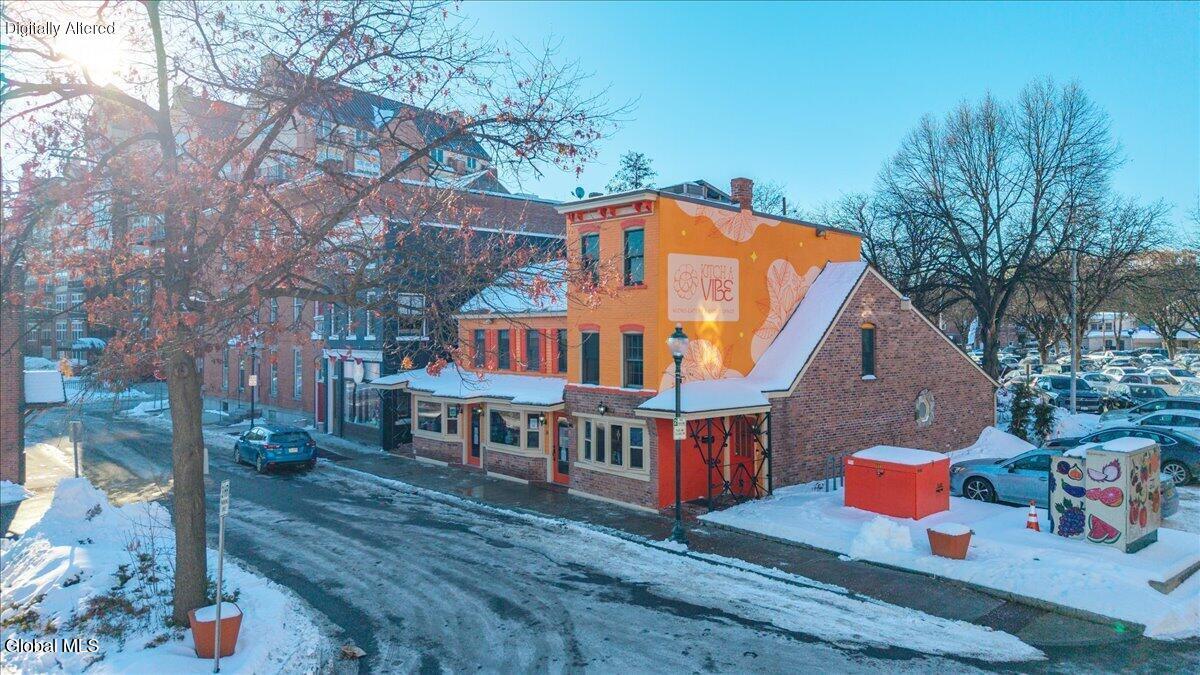 16 Exchange Street